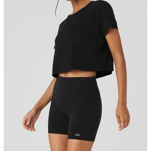 ALO Yoga Black Short Sleeve Tee